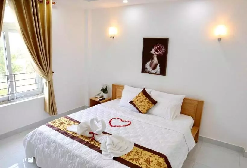 هتل Khách Sạn Thái Bình