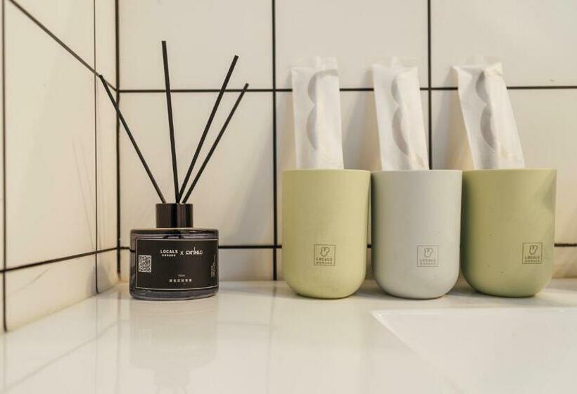 Hotel [roader] Wuhan Jianghan District, Xinhua Road