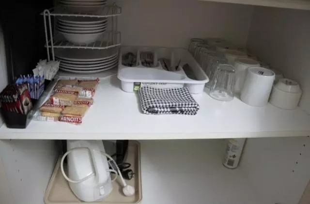 モーテル The Plains Motor Inn