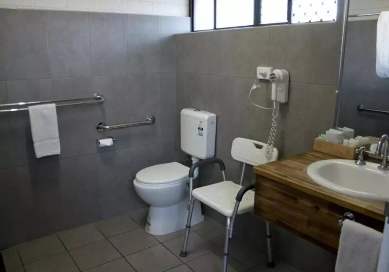 モーテル The Plains Motor Inn