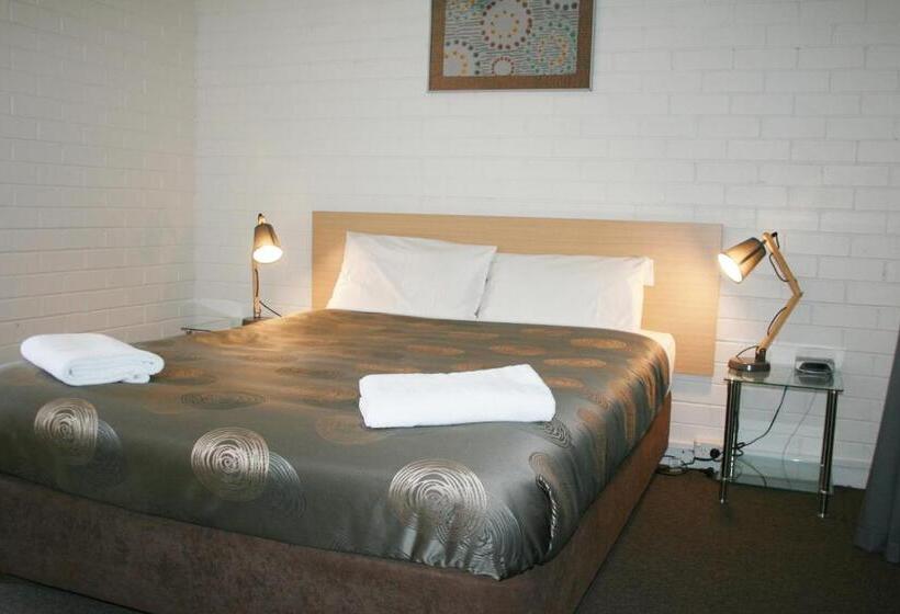 فندق على الطريق The Plains Motor Inn