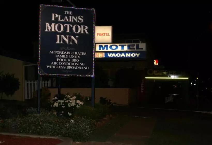 モーテル The Plains Motor Inn