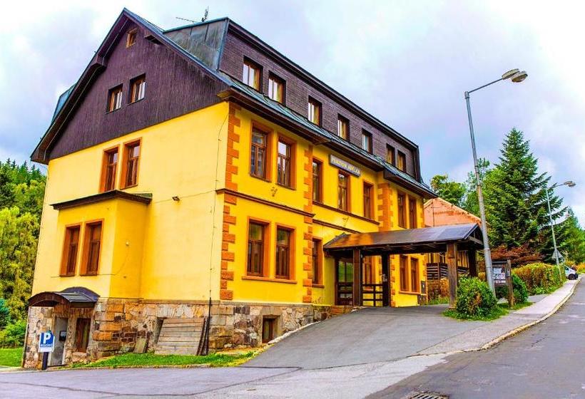 膳宿费 Penzion Adélka Janské Lázně