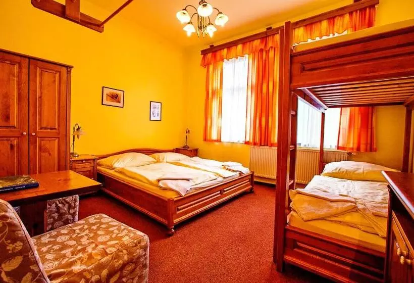 Majatalo Penzion Adélka Janské Lázně