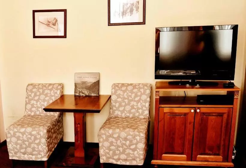 Majatalo Penzion Adélka Janské Lázně