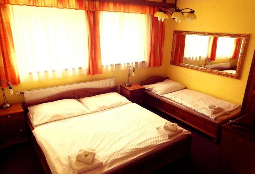 膳宿费 Penzion Adélka Janské Lázně