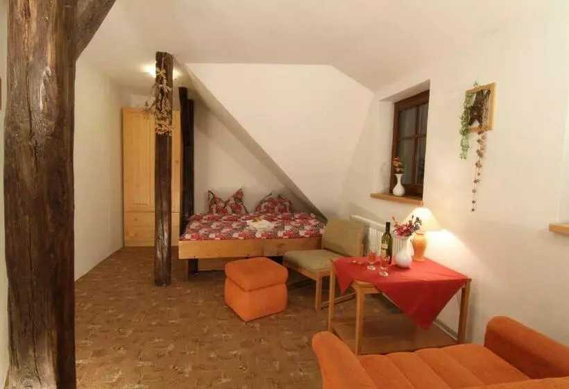 Majatalo Penzion Na Kopečku