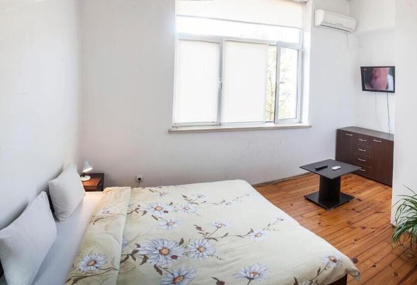 Pension Sofia Central Guest Rooms