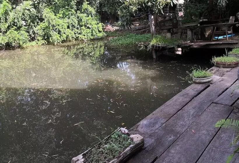 ホテル Baan Ingsuan