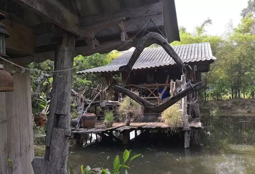 ホテル Baan Ingsuan
