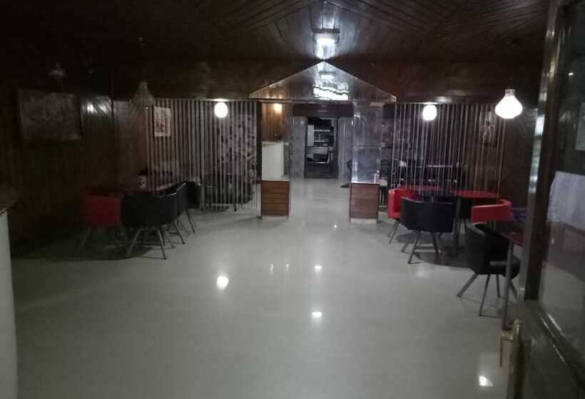 בית מלון כפרי Kameng