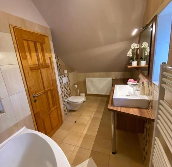 膳宿费 Centrum Vendégház