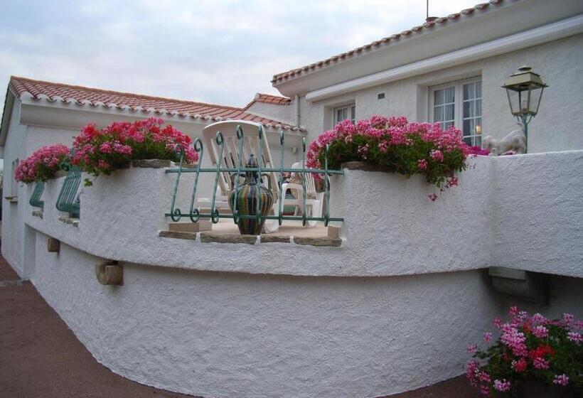 ペンション Chez Bernadou