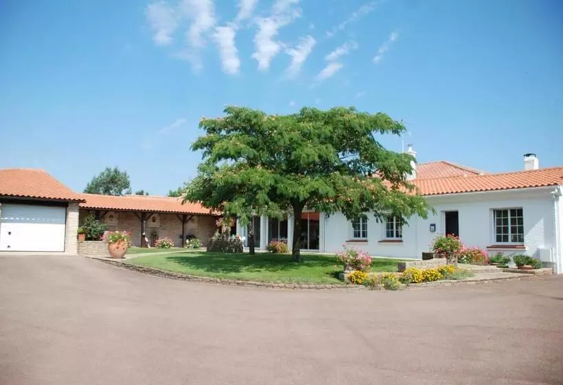 Majatalo Chez Bernadou