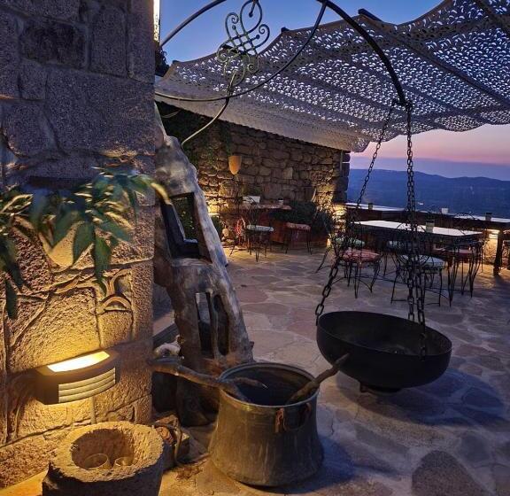 민박 Assos Sunset Boutique