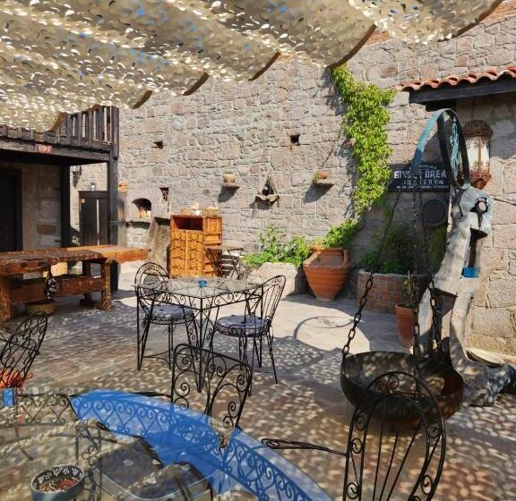 민박 Assos Sunset Boutique