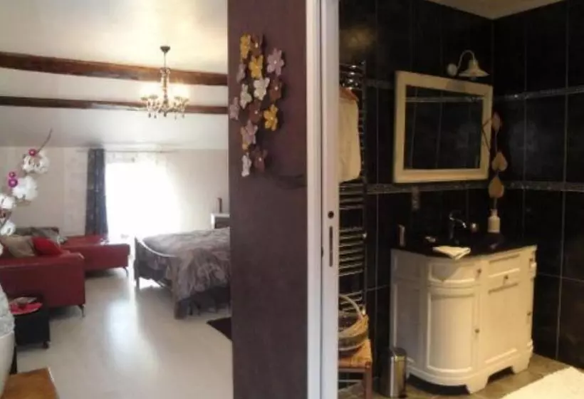 Aamiaismajoitus (B&B) L Ame Ensoleillée   Fleur De Soleil