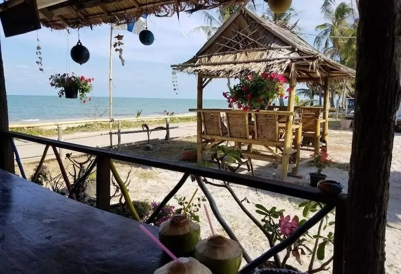 Hotelli Baan Lee Bungalows