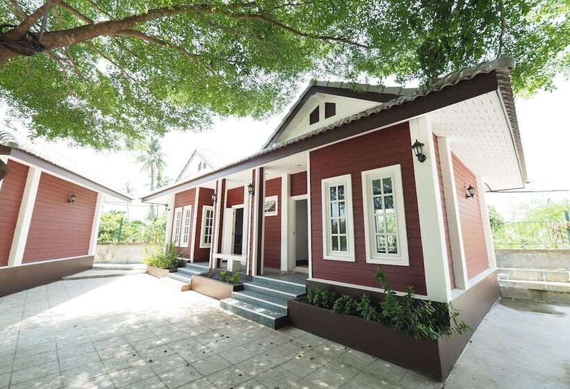 هتل Baan Suan Resort Juree Punsuk