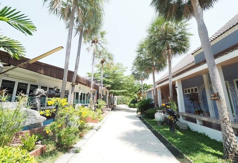 هتل Baan Suan Resort Juree Punsuk