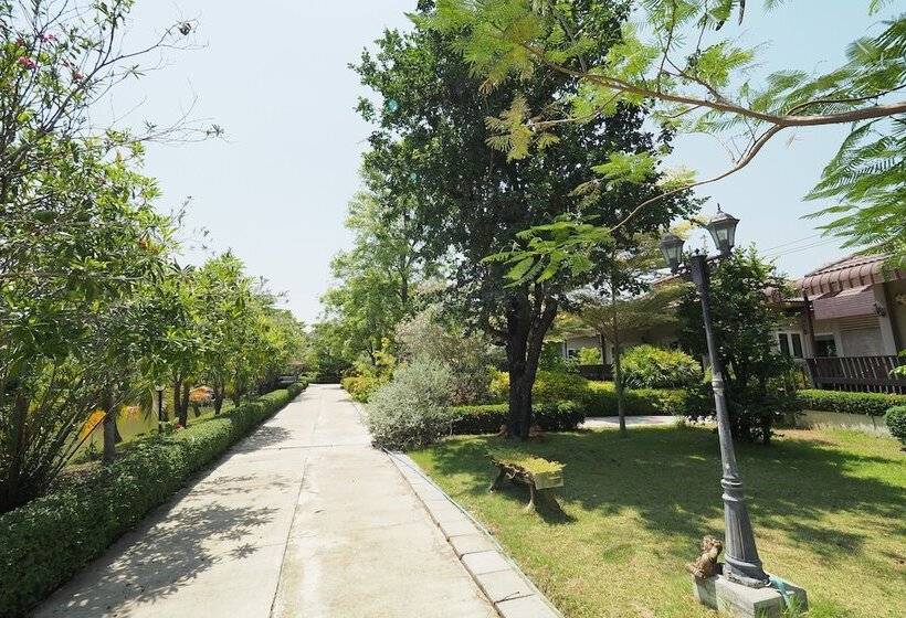 هتل Baan Suan Resort Juree Punsuk