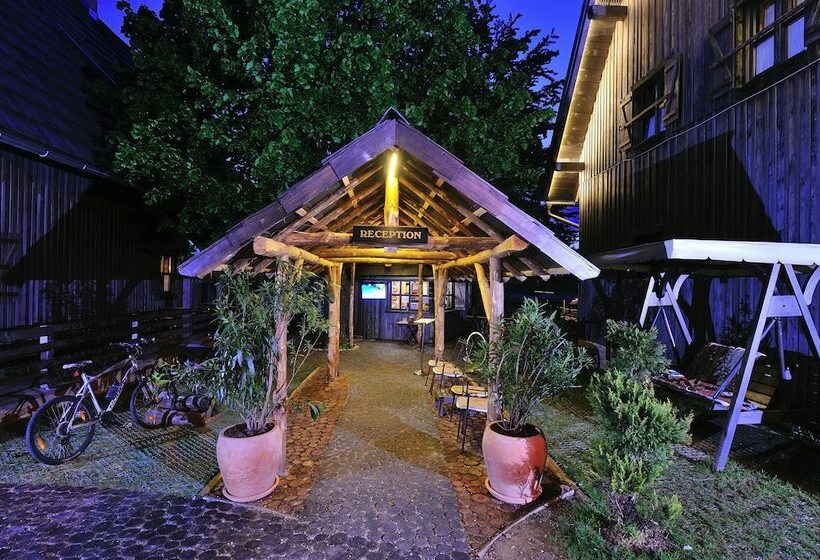 ホテル Ethno Houses Plitvica Selo Deluxe