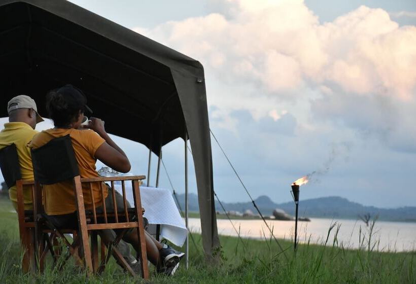 فندق Explorer By Eco Team  Maduru Oya National Park