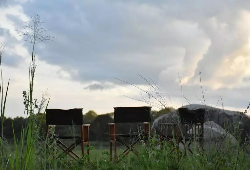 Hotelli Explorer By Eco Team  Maduru Oya National Park