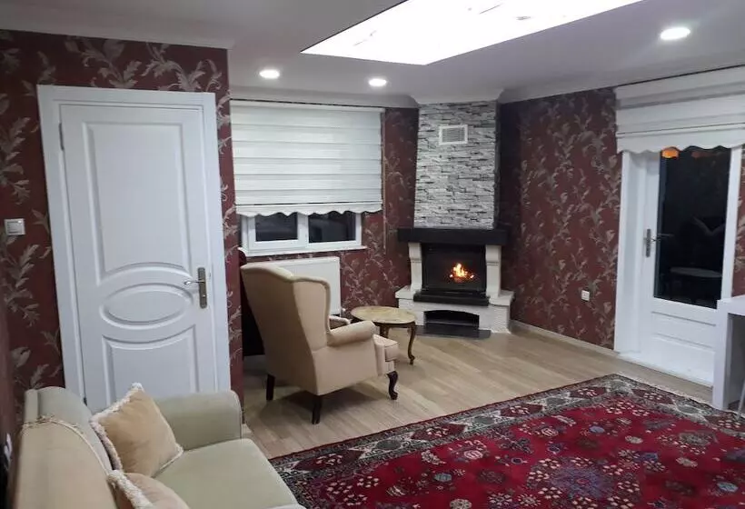 Hotelli Nesilce Tatil Koyu