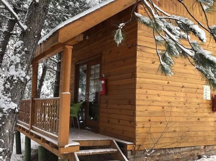 Hotelli Nesilce Tatil Koyu