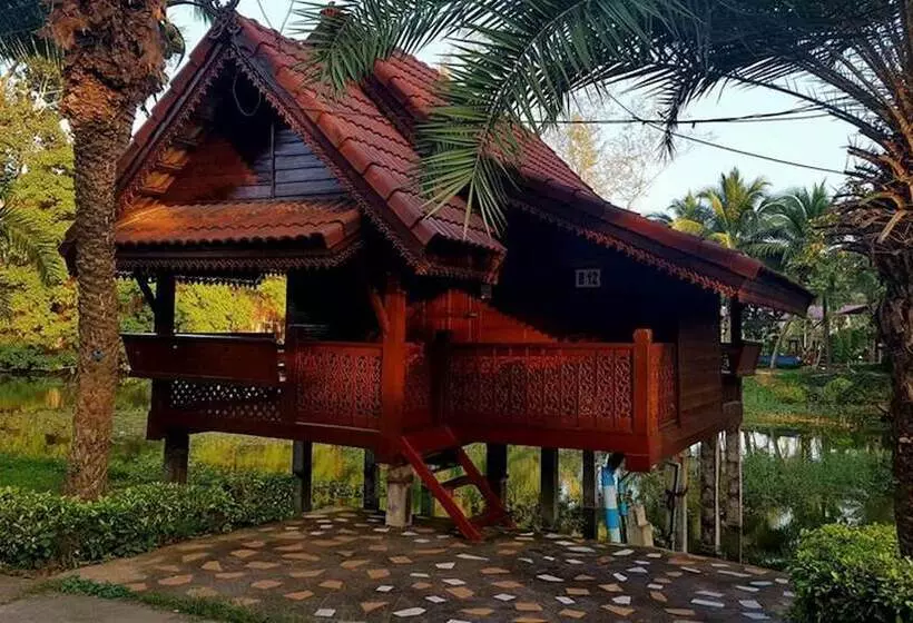 هتل Nongwuaso Resort