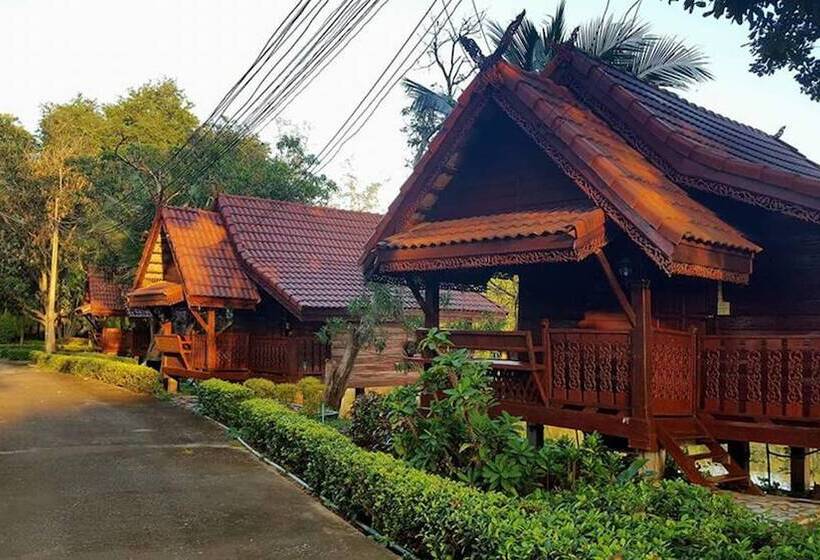 בית מלון כפרי Nongwuaso Resort