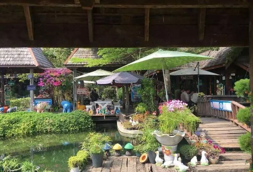 هتل Nongwuaso Resort
