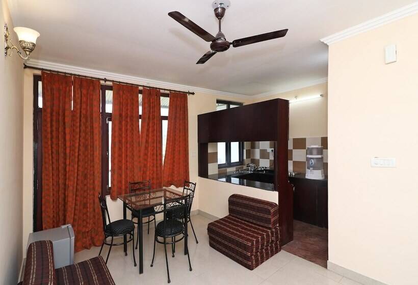 ホテル Oyo Home 14097 Modern 1bhk