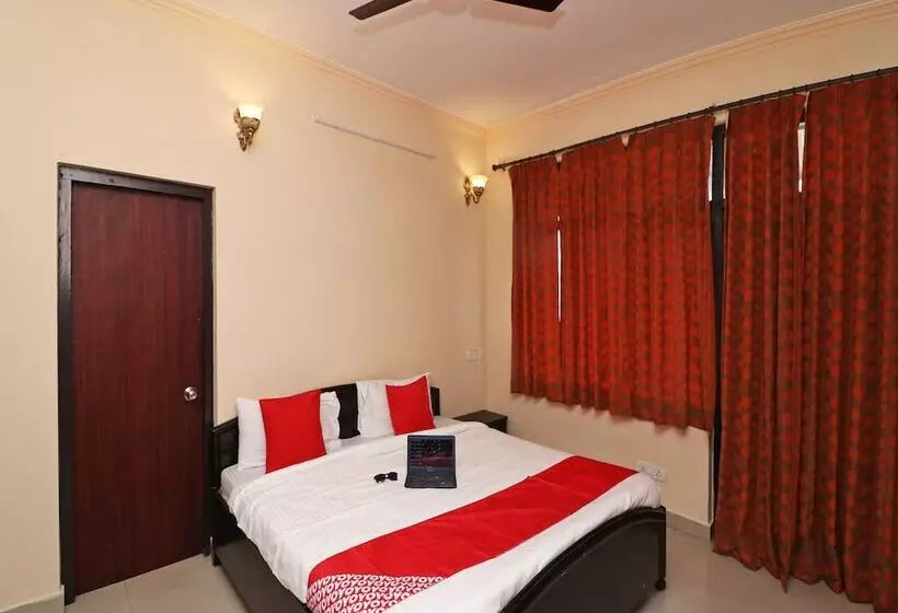 هتل Oyo Home 14097 Modern 1bhk