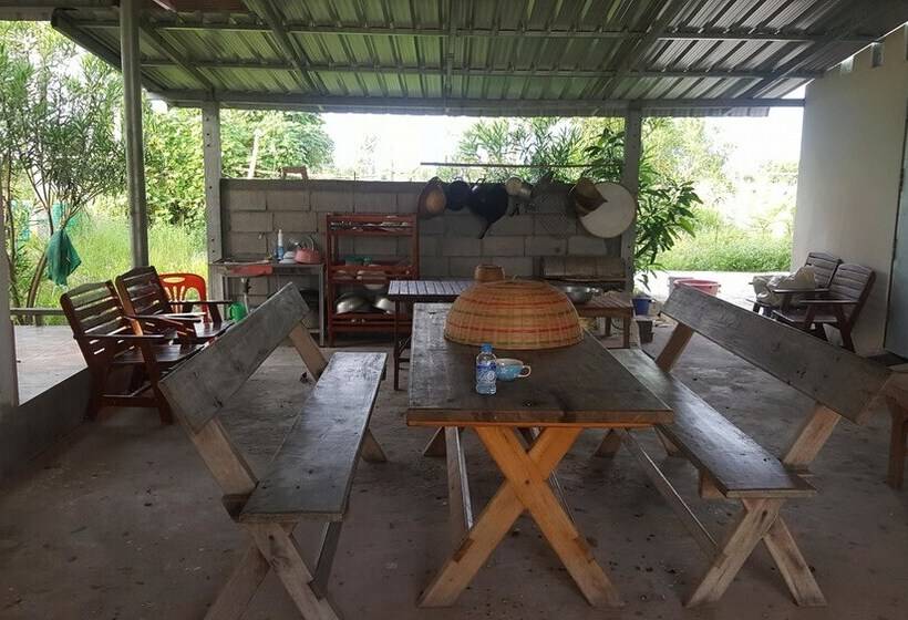 فندق Pings Farmstay