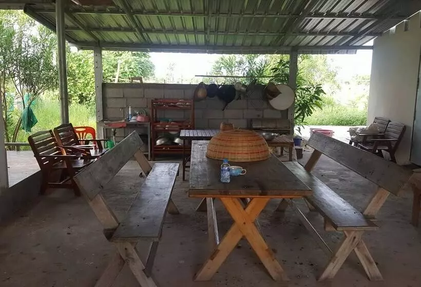 Hotelli Pings Farmstay