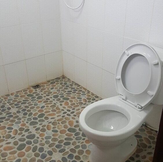 فندق Pings Farmstay