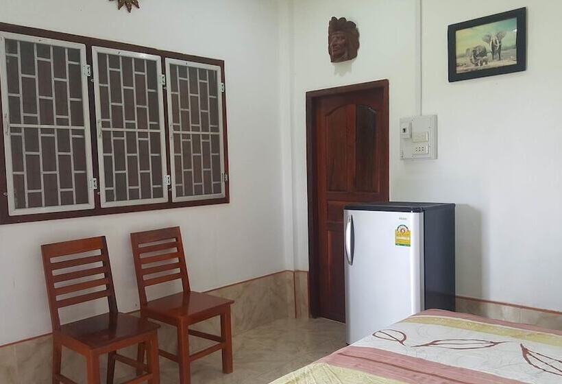 فندق Pings Farmstay