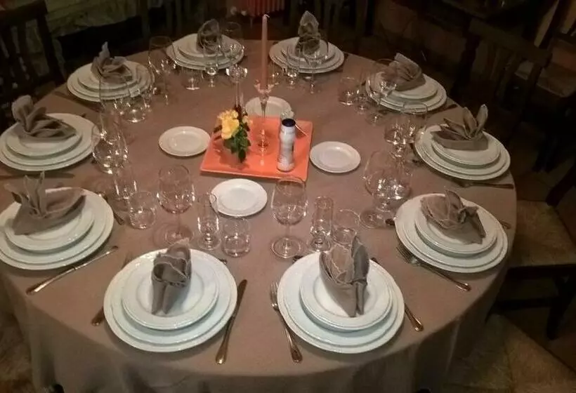 Maaseutuhotelli Agriturismo Alpi