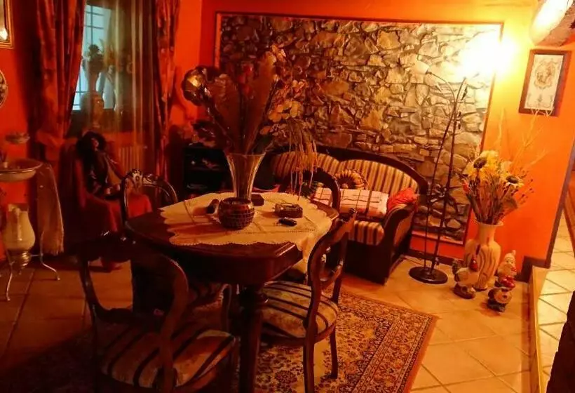 Maaseutuhotelli Agriturismo Alpi