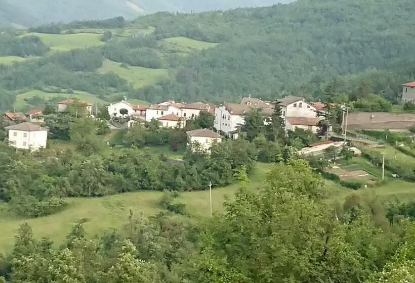 Maaseutuhotelli Agriturismo Alpi