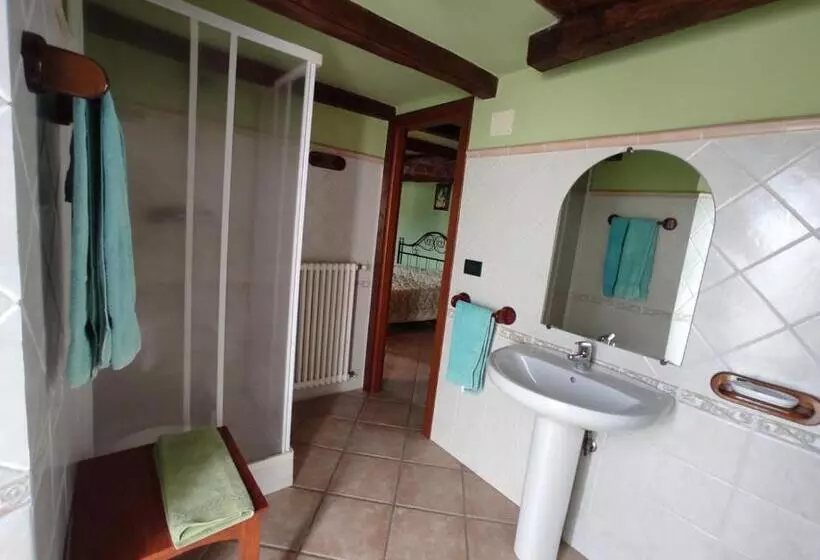 Maaseutuhotelli Agriturismo Alpi