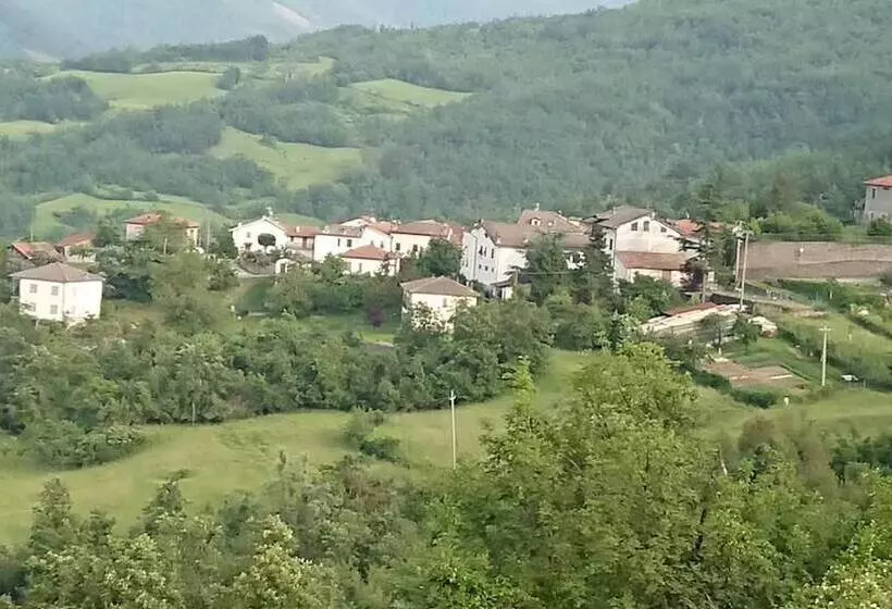 Maaseutuhotelli Agriturismo Alpi