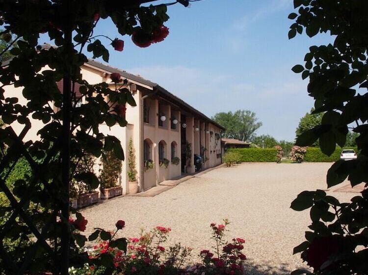 בית מלון כפרי B&b & Residence Corte Bebbi