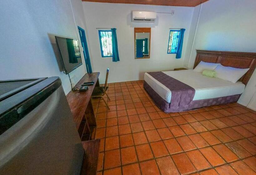 Hotel The Cove Pasikuda