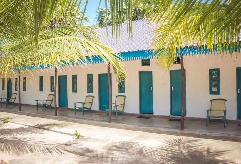 ホテル The Cove Pasikuda