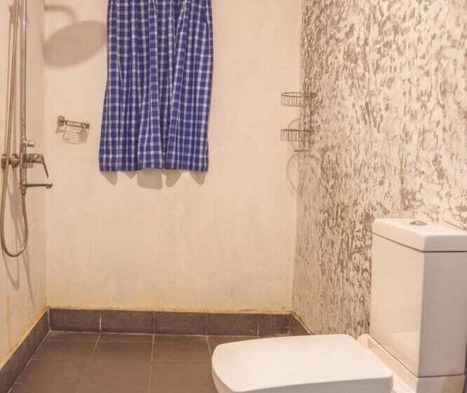 Hotel The Cove Pasikuda