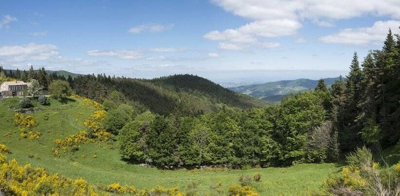 פנסיון Au Hangar