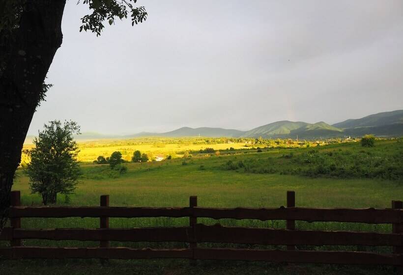 Пансион Guest House Sara Latin